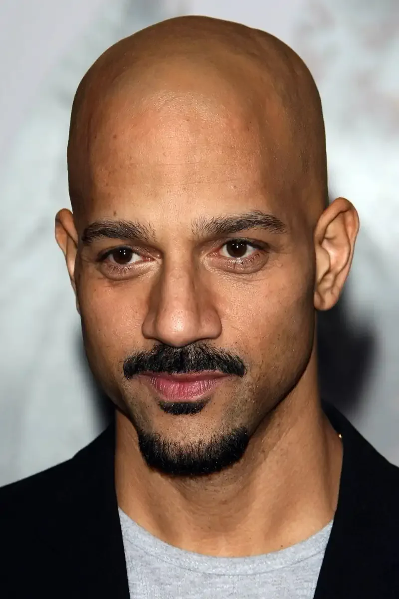 Альберт Хьюз