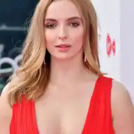 Jodie comer golaya 17 scaled3