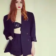 Karen gillan 4hg22e814i 1080x13503