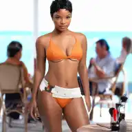 Halle Bailey Halle Berry Halloween2