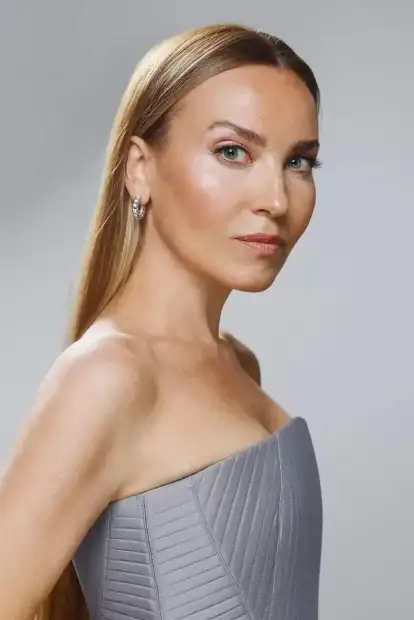 Юлия Александрова